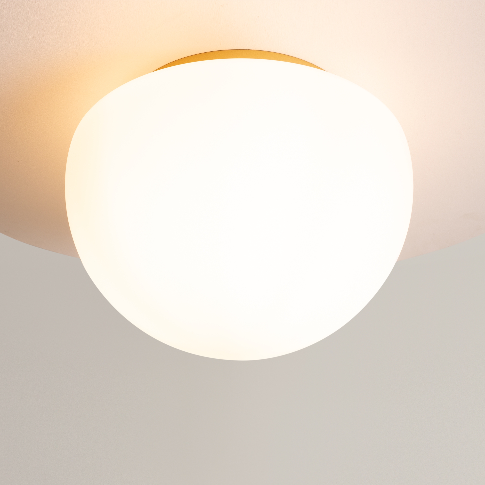 PHOTO_Additional_perspective_MOD270CL-01G_standard Ceiling lamp MOD270CL-01G 3