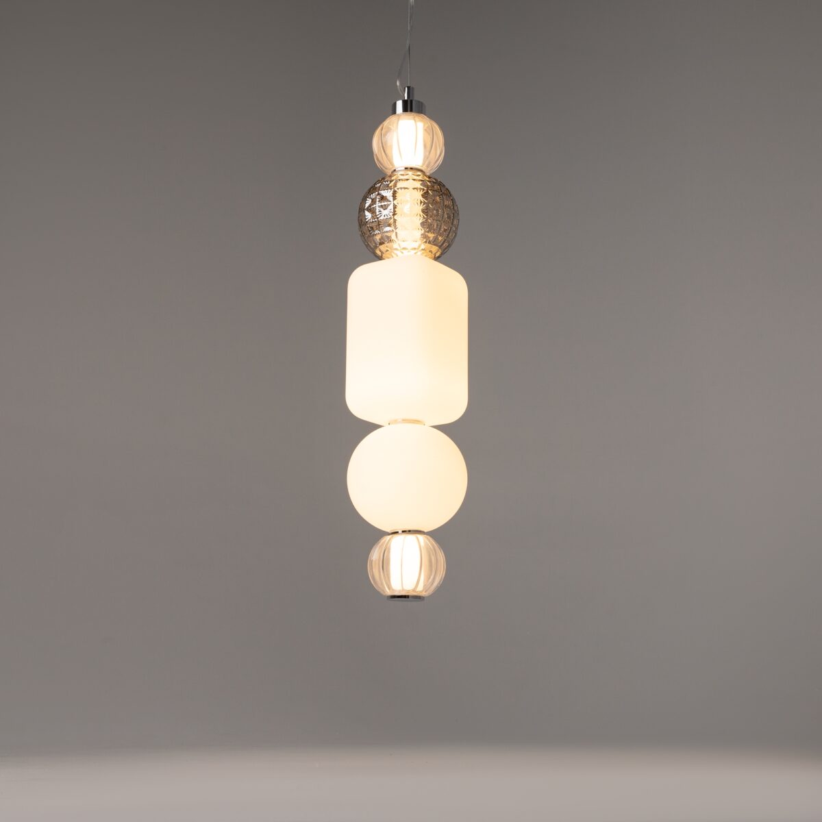 PHOTO_Additional_perspective_P069PL-L35G3K1_standard Pendant Lamp P069PL-L35G3K1 3