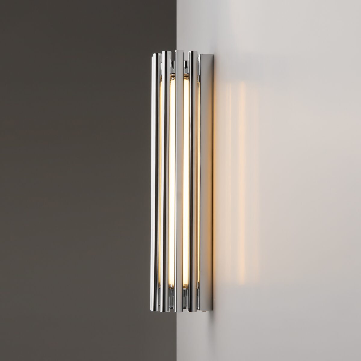 PHOTO_on_live_MOD410WL-L12CH3K_standard Wall Lamp MOD410WL-L12CH3K 1