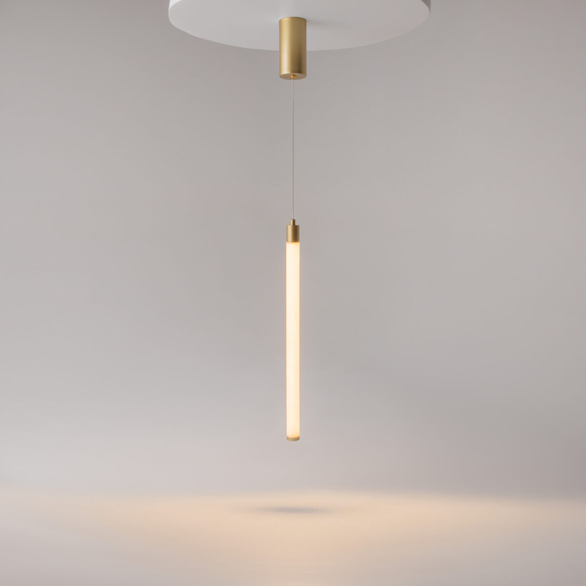 PHOTO_on_live_P022PL-L10MG3K_standard Pendant luminaire P022PL-L10MG3K 1