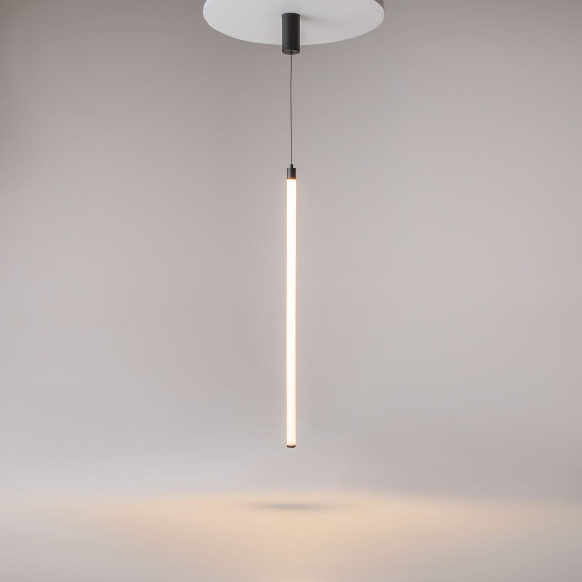PHOTO_on_live_P022PL-L20B3K_standard Pendant luminaire P022PL-L20B3K 1